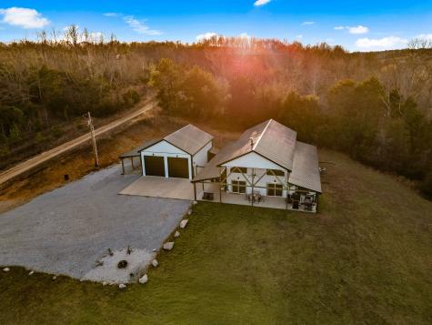 12 Baker Cave Road Cumberland Furnace TN 37051