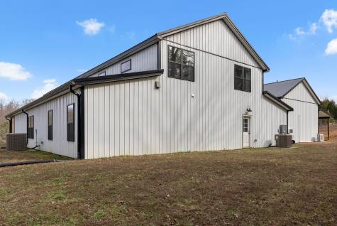 12 Baker Cave Road Cumberland Furnace TN 37051