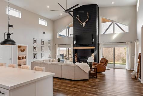 12 Baker Cave Road Cumberland Furnace TN 37051