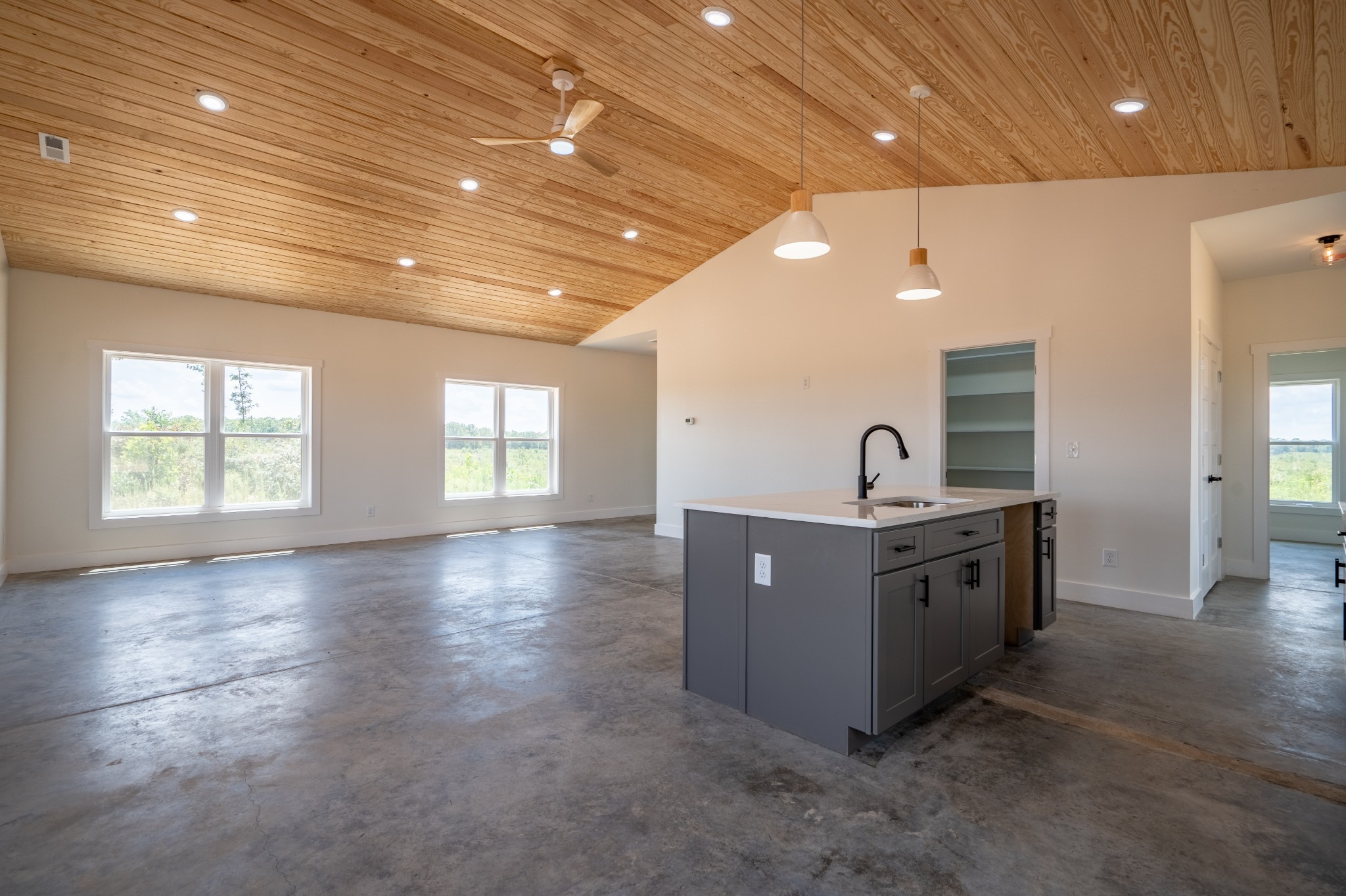 241 Springer Hohenwald TN 38462