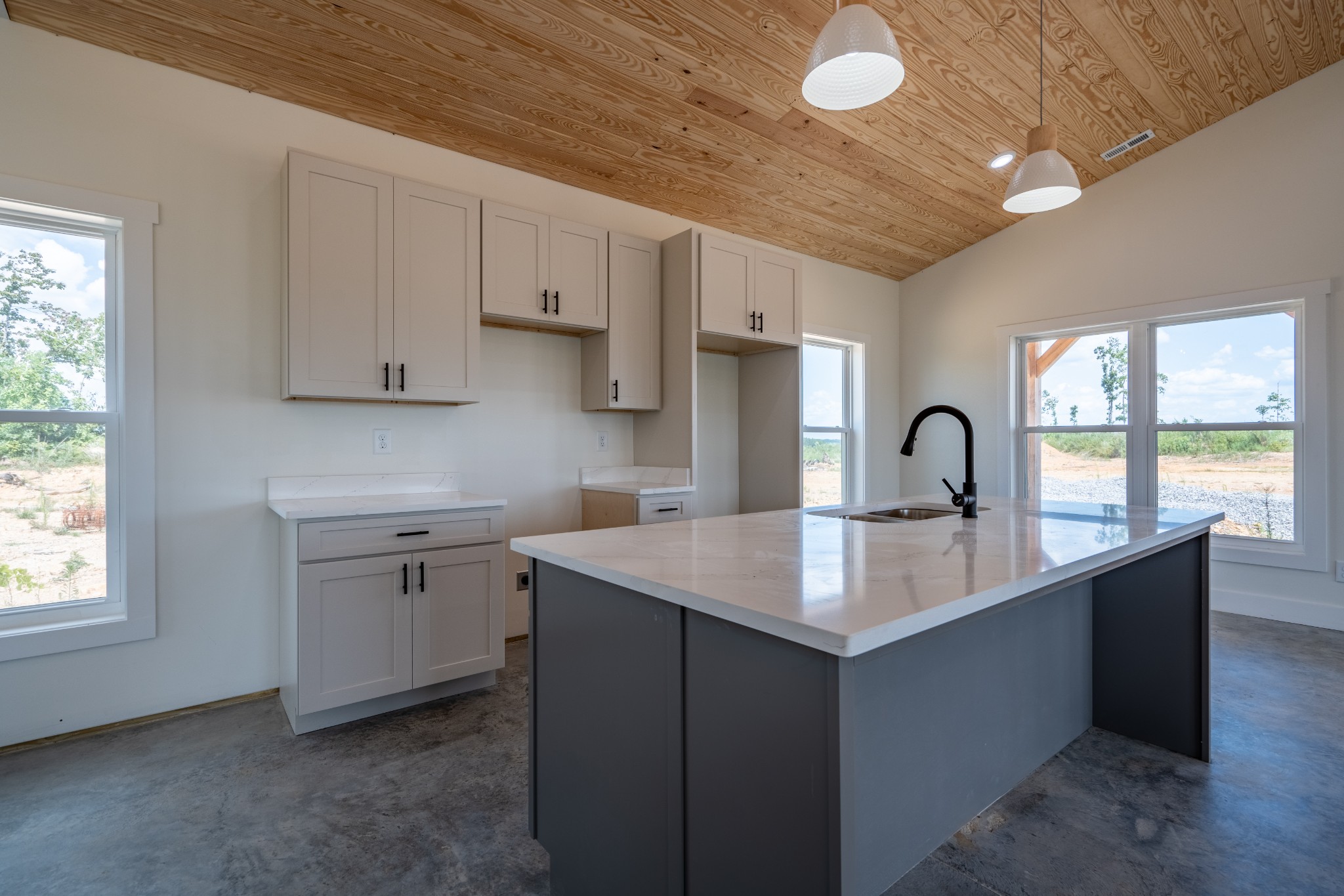 241 Springer Hohenwald TN 38462