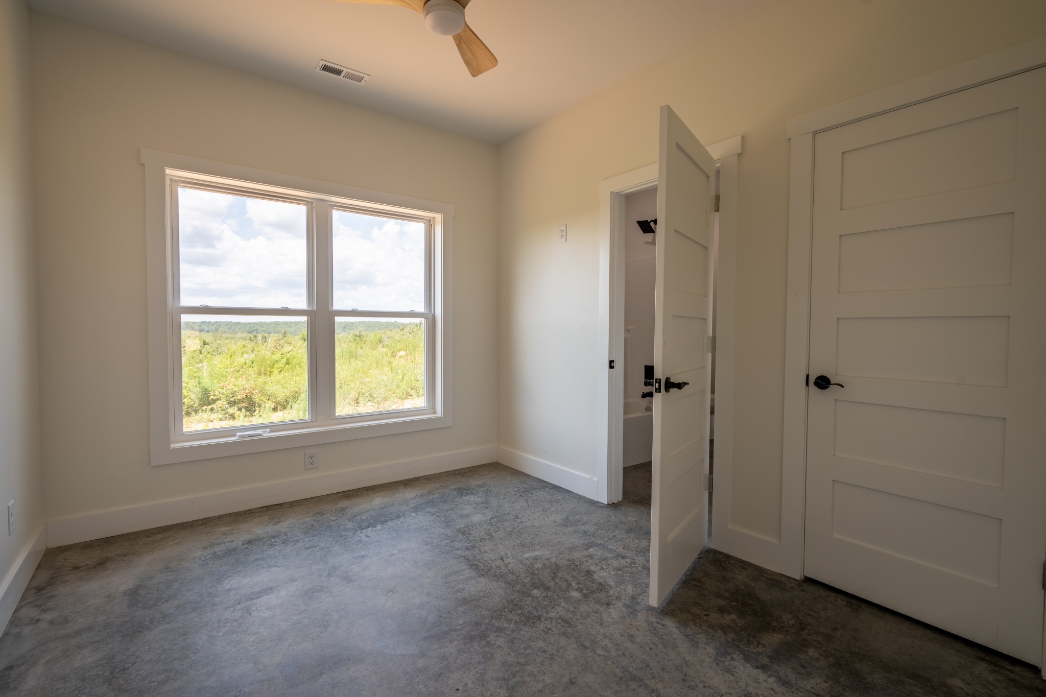 241 Springer Hohenwald TN 38462
