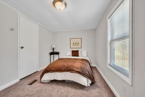 9412 Sugar Tree Drive Bon Aqua TN 37025