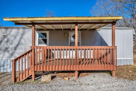 9412 Sugar Tree Drive Bon Aqua TN 37025