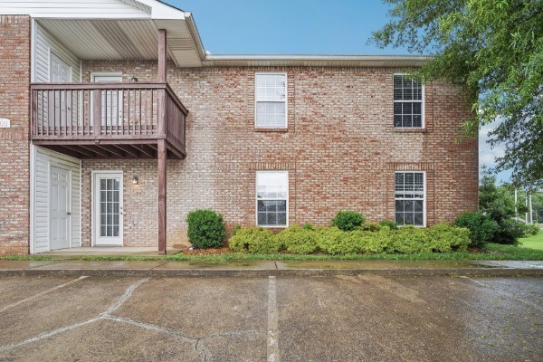 3301 Royster Lane Clarksville TN 37042