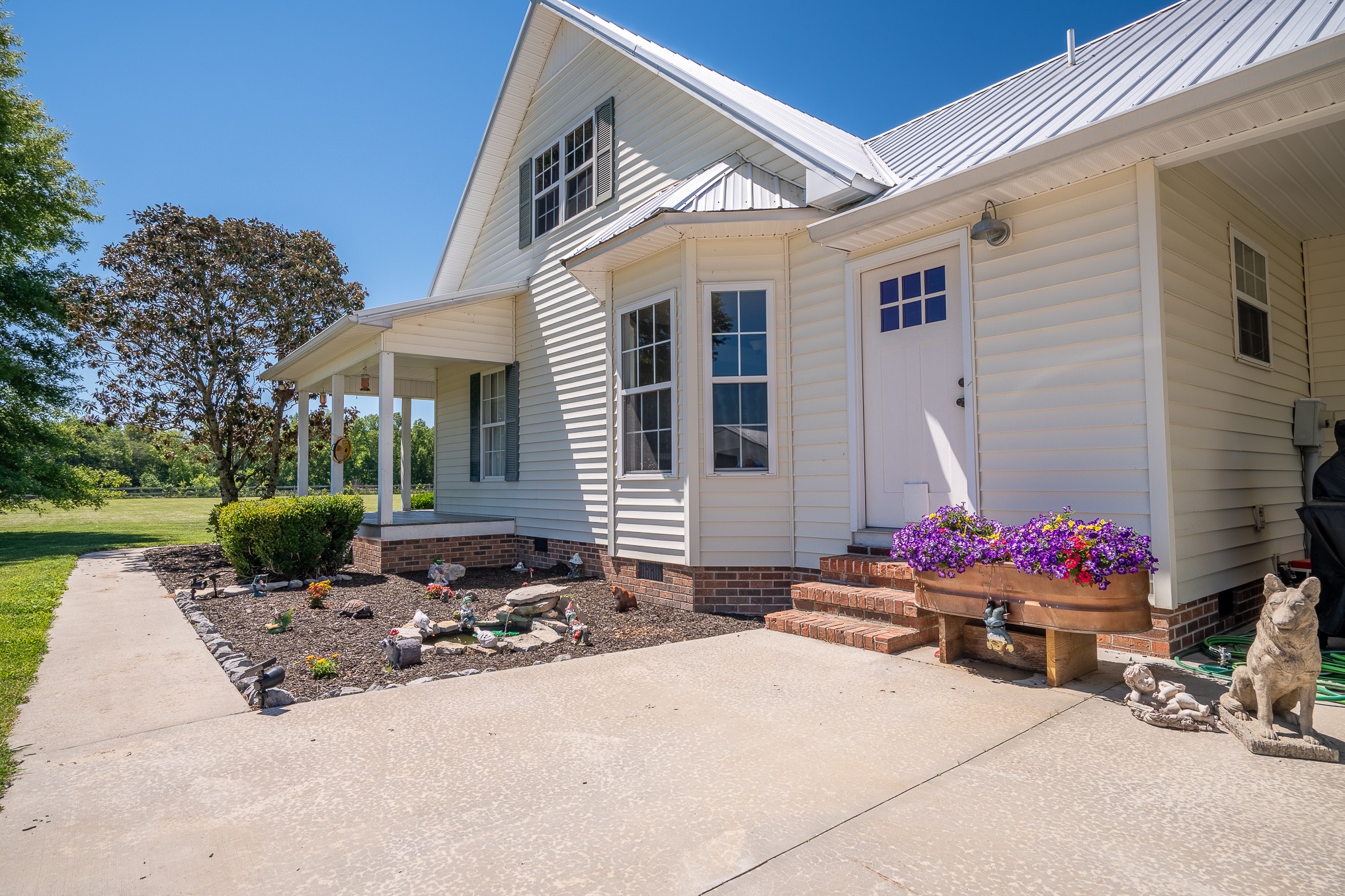 11220 Shelbyville Road Morrison TN 37357