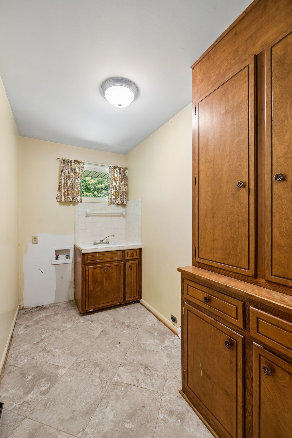 467 Sandy Road Dover TN 37058