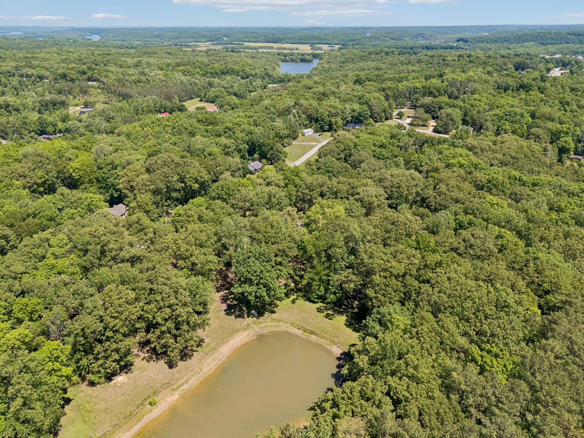 467 Sandy Road Dover TN 37058