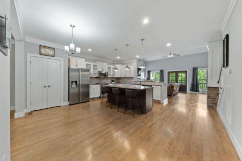 318 Old Mount Juliet Road, S Mount Juliet TN 37122