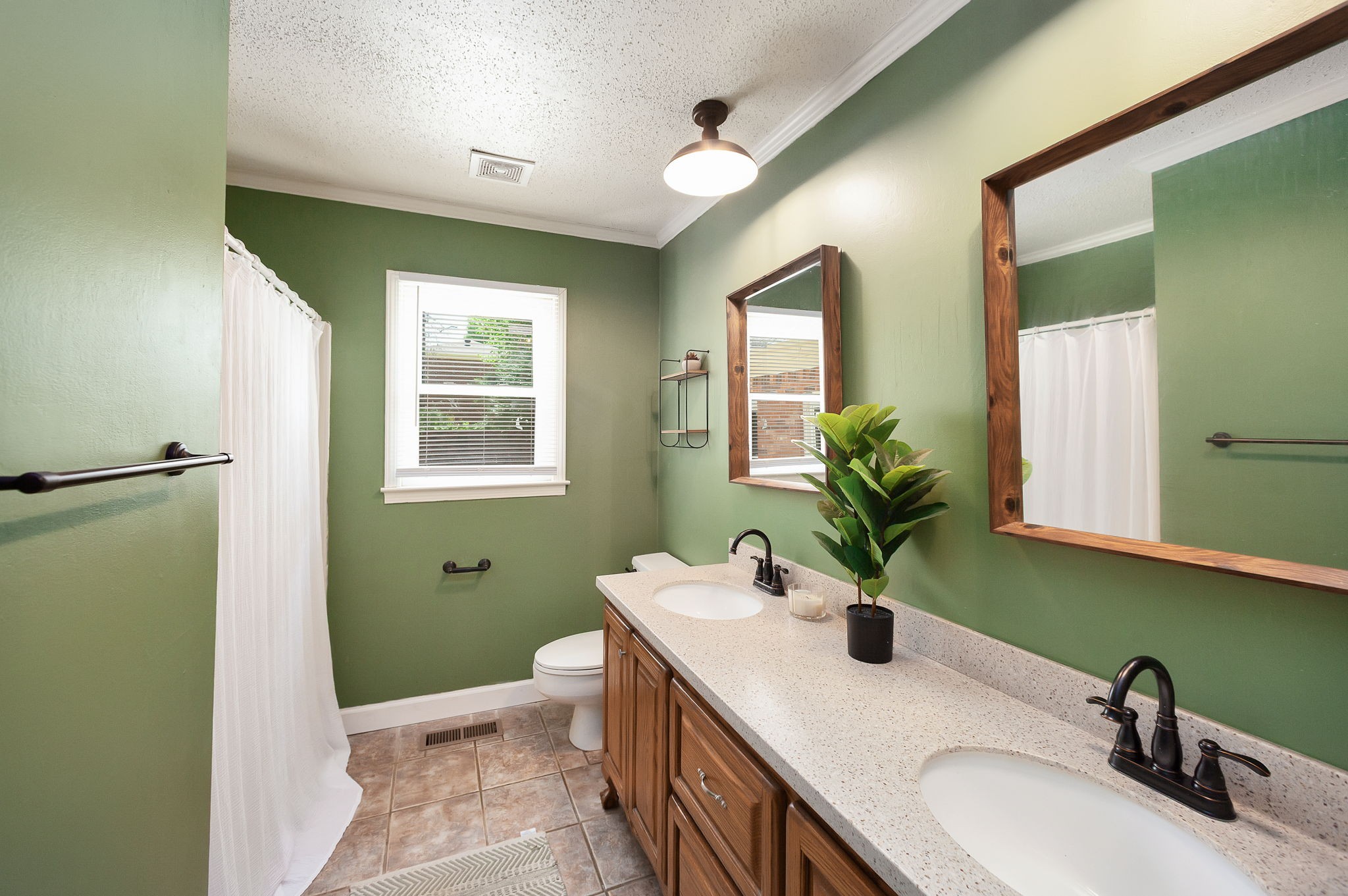 3110 Redwood Street Humboldt TN 38343