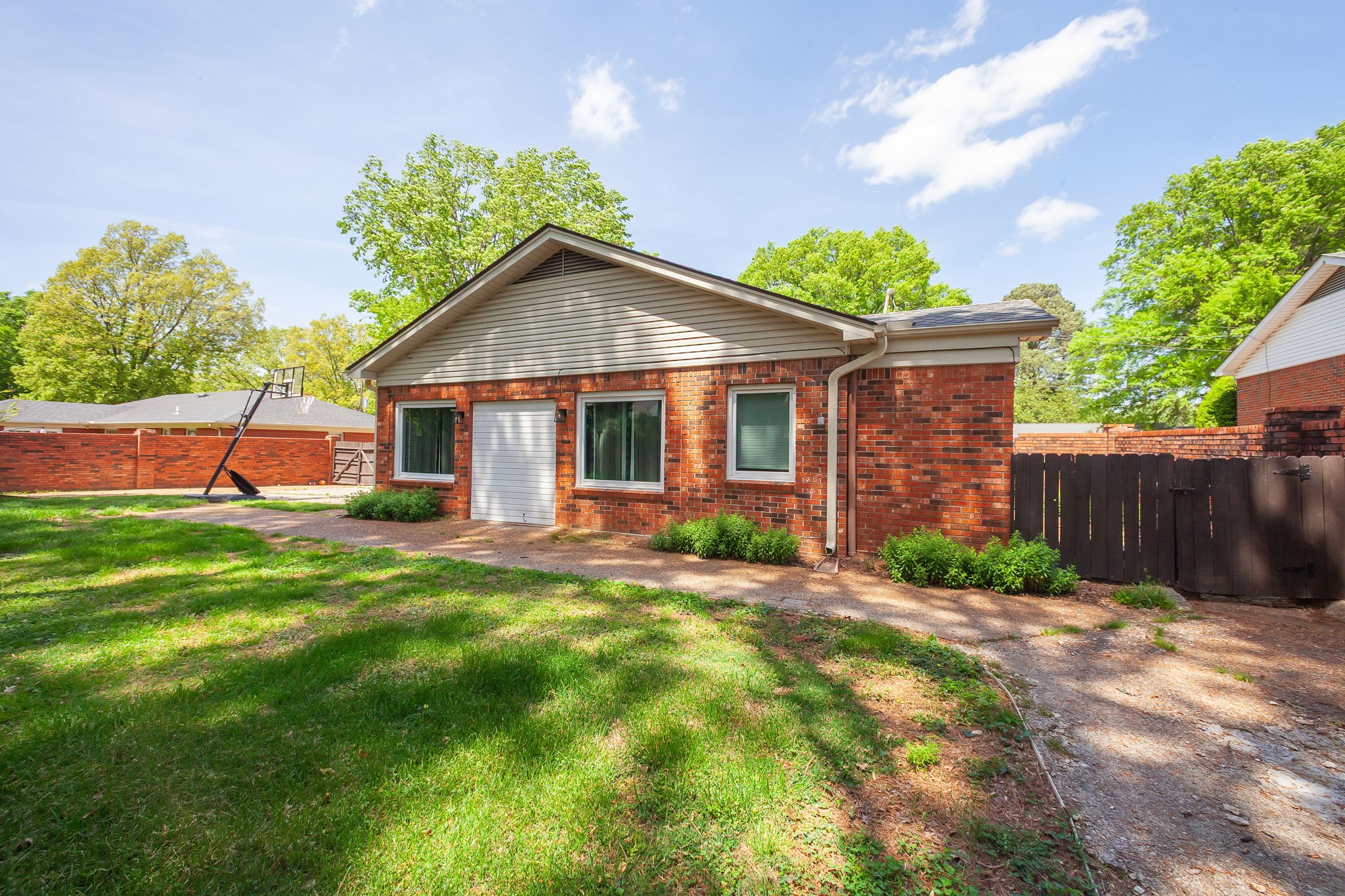3110 Redwood Street Humboldt TN 38343