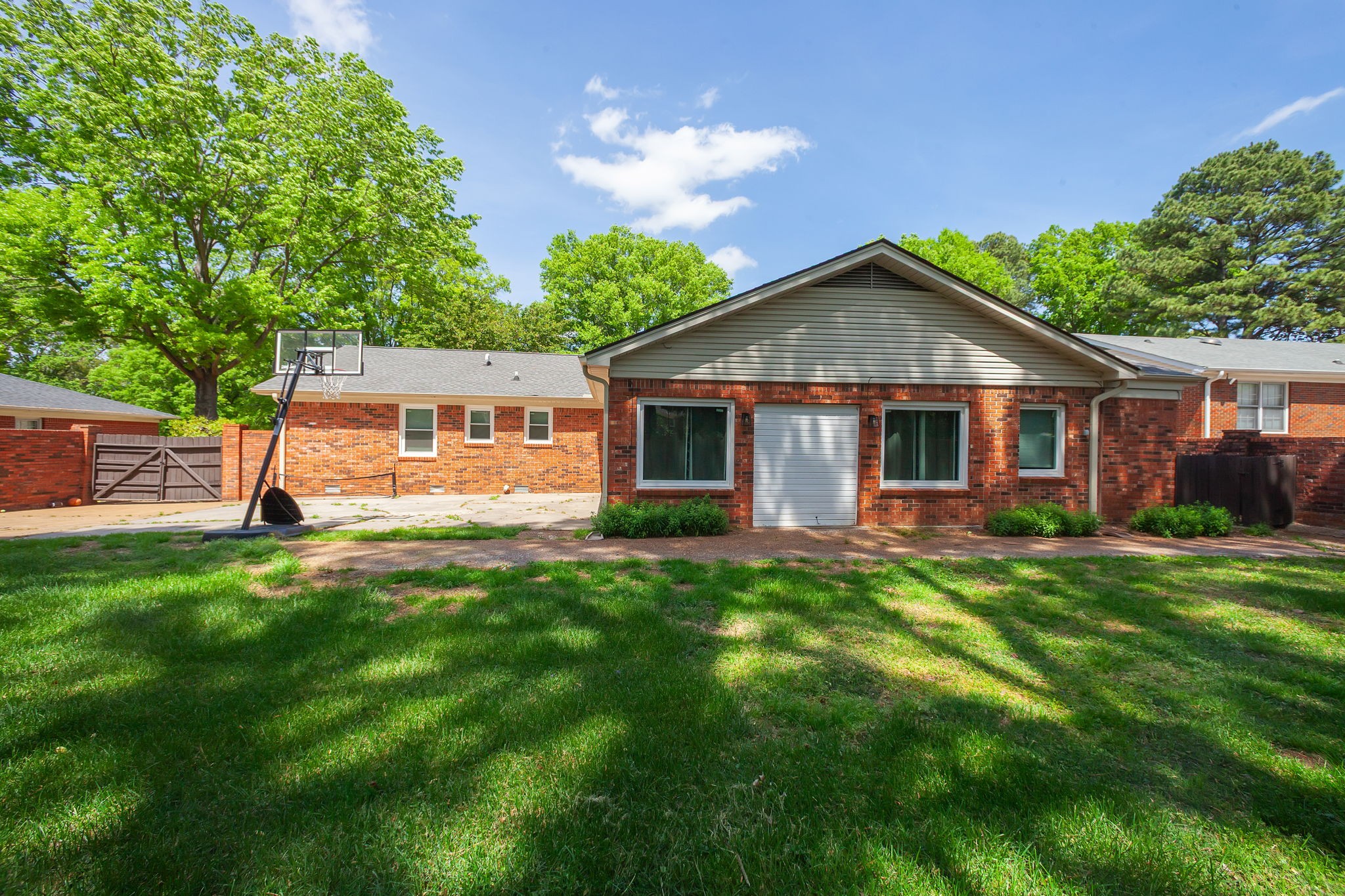 3110 Redwood Street Humboldt TN 38343