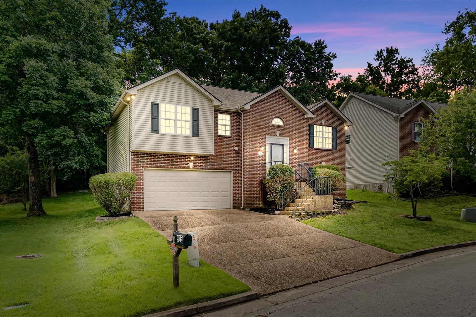 905 Waynewood Lane Hermitage TN 37076