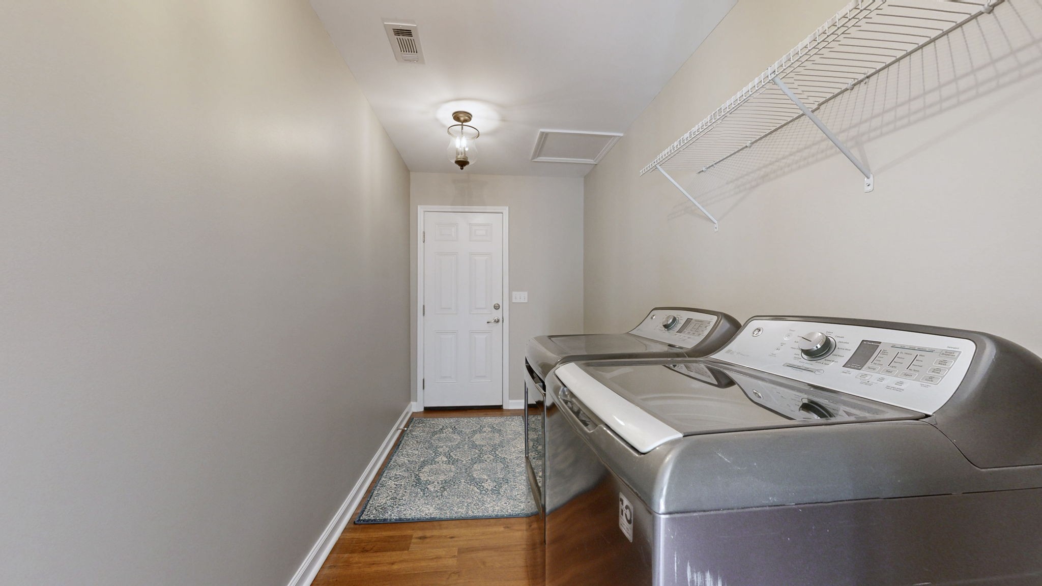 1909 Pointe Barton Drive Lebanon TN 37087