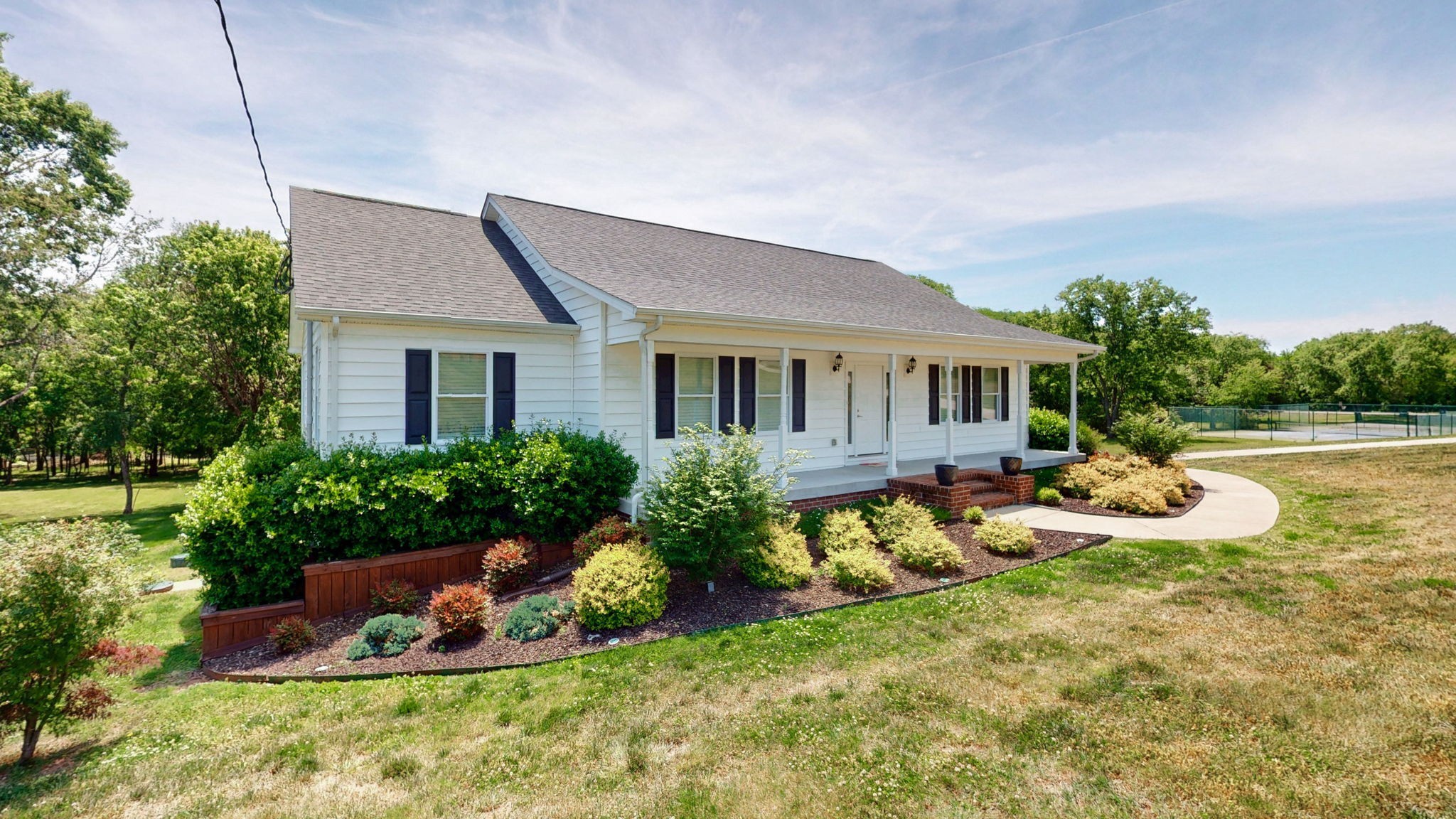 1909 Pointe Barton Drive Lebanon TN 37087