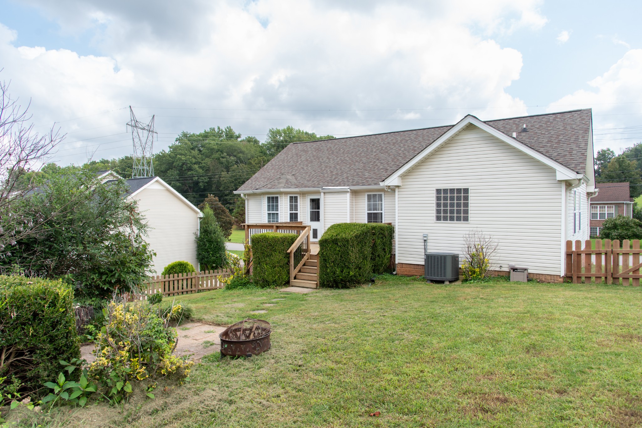 1662 Windriver Road Clarksville TN 37042