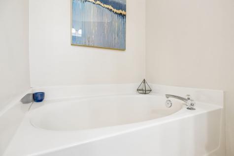 8273 Boone Trace Nashville TN 37221