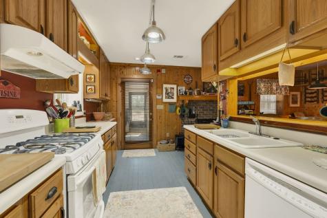9395 Greenbriar Road Waverly TN 37185