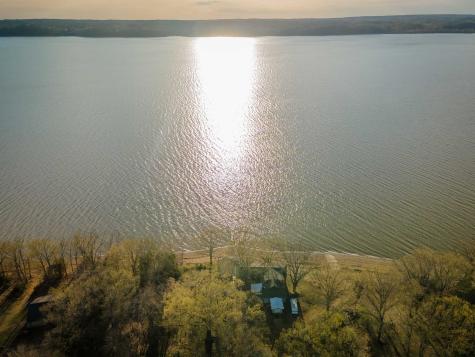 9395 Greenbriar Road Waverly TN 37185