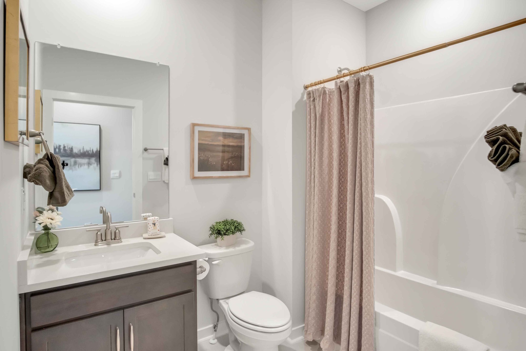 2237 Holmesburg Pvt Circle Gallatin TN 37066