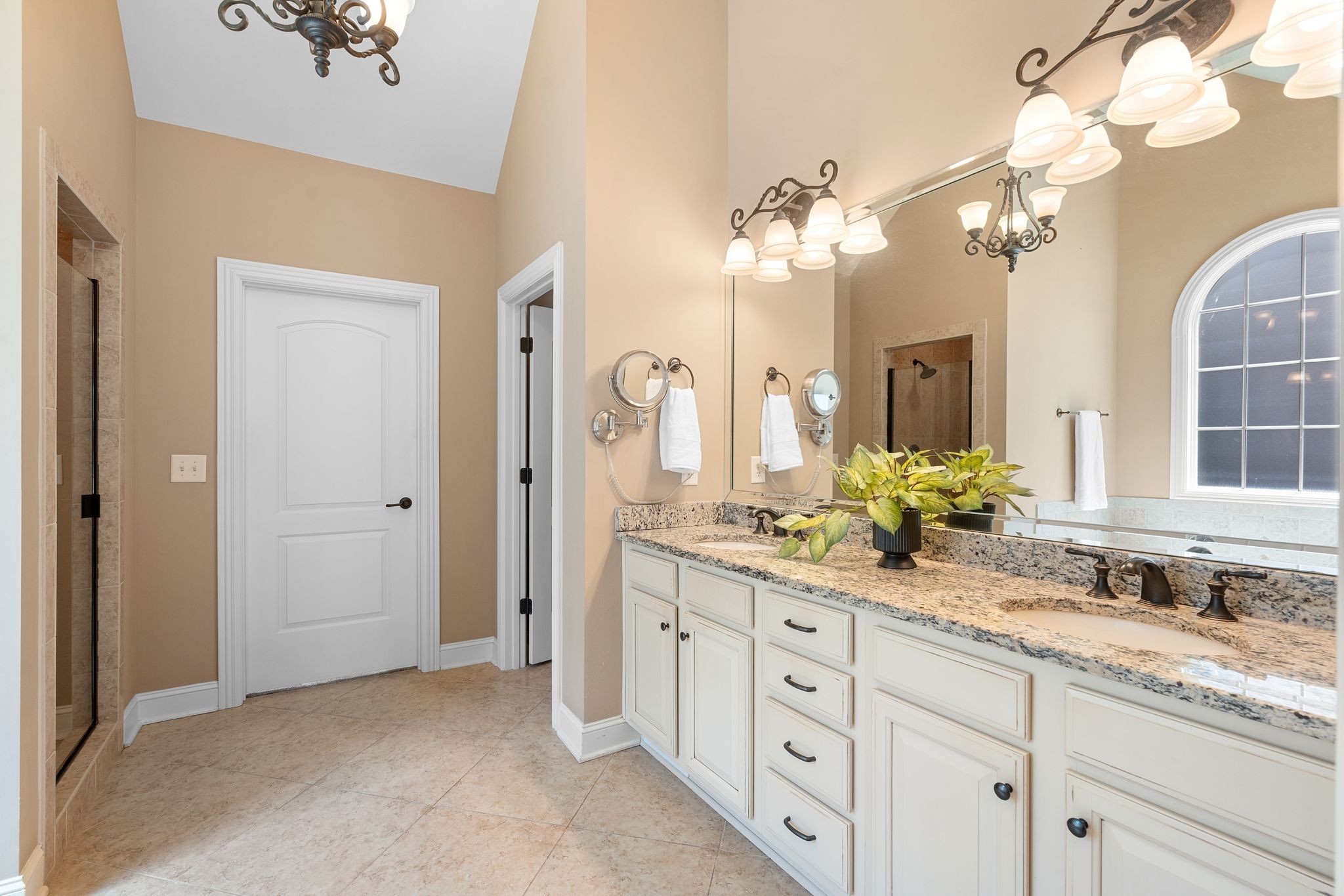 2003 Fishers Loop Spring Hill TN 37174