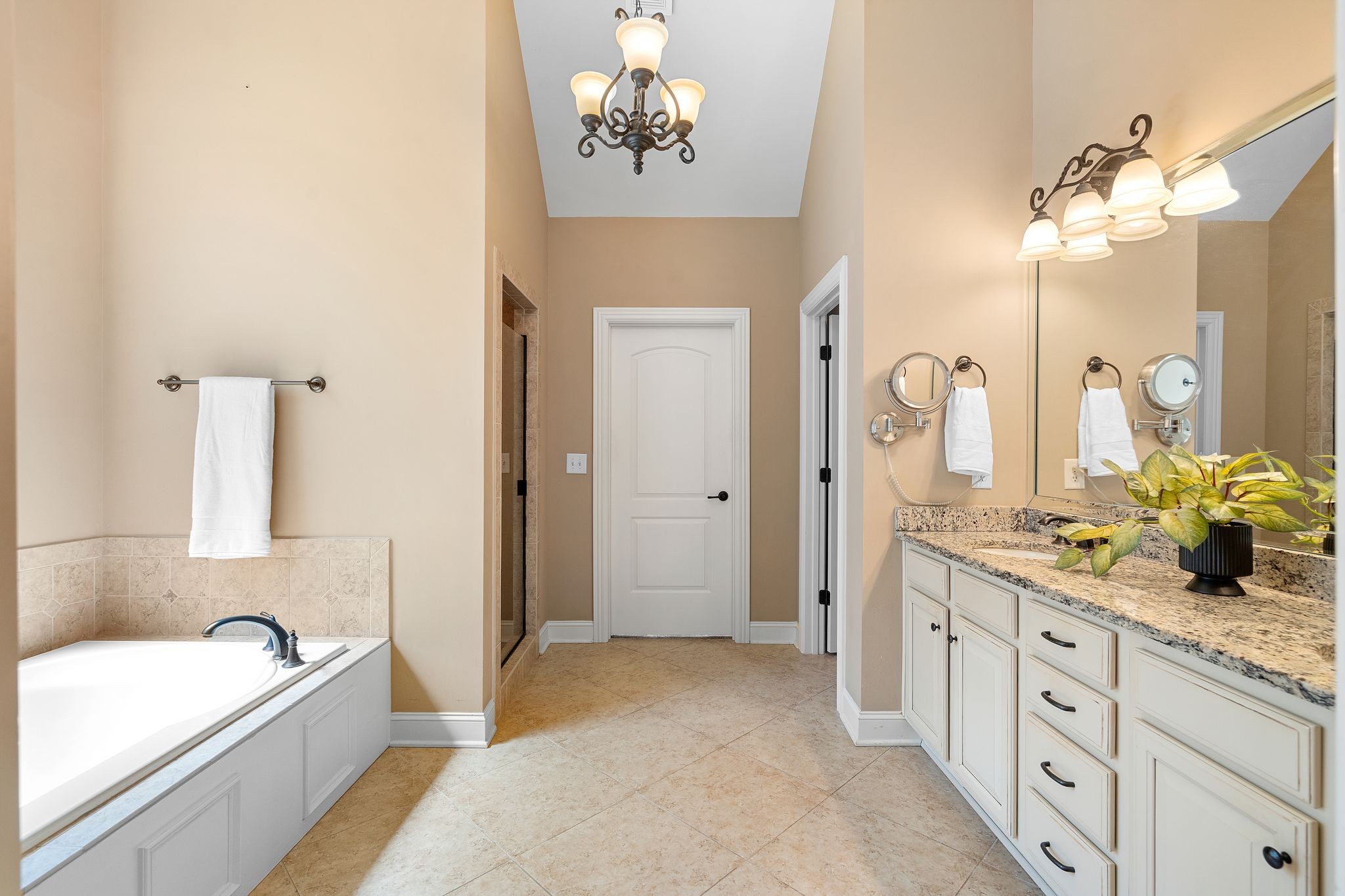 2003 Fishers Loop Spring Hill TN 37174