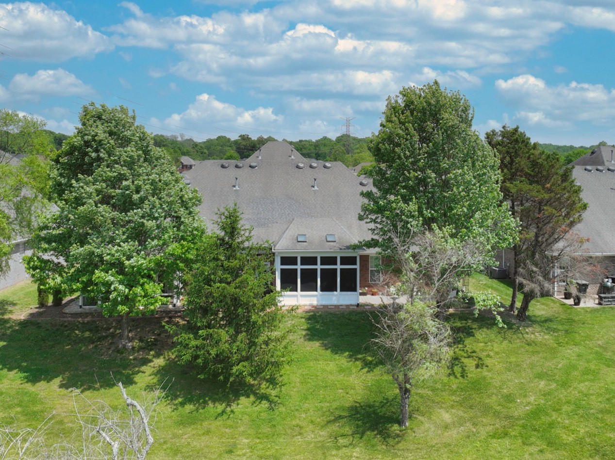 1009 Larkwood Drive Hermitage TN 37076