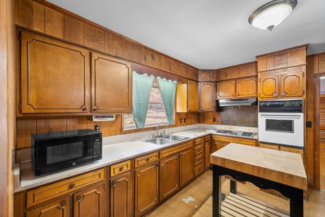 103 Willie Six Road Sewanee TN 37375