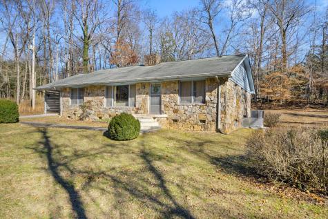 103 Willie Six Road Sewanee TN 37375