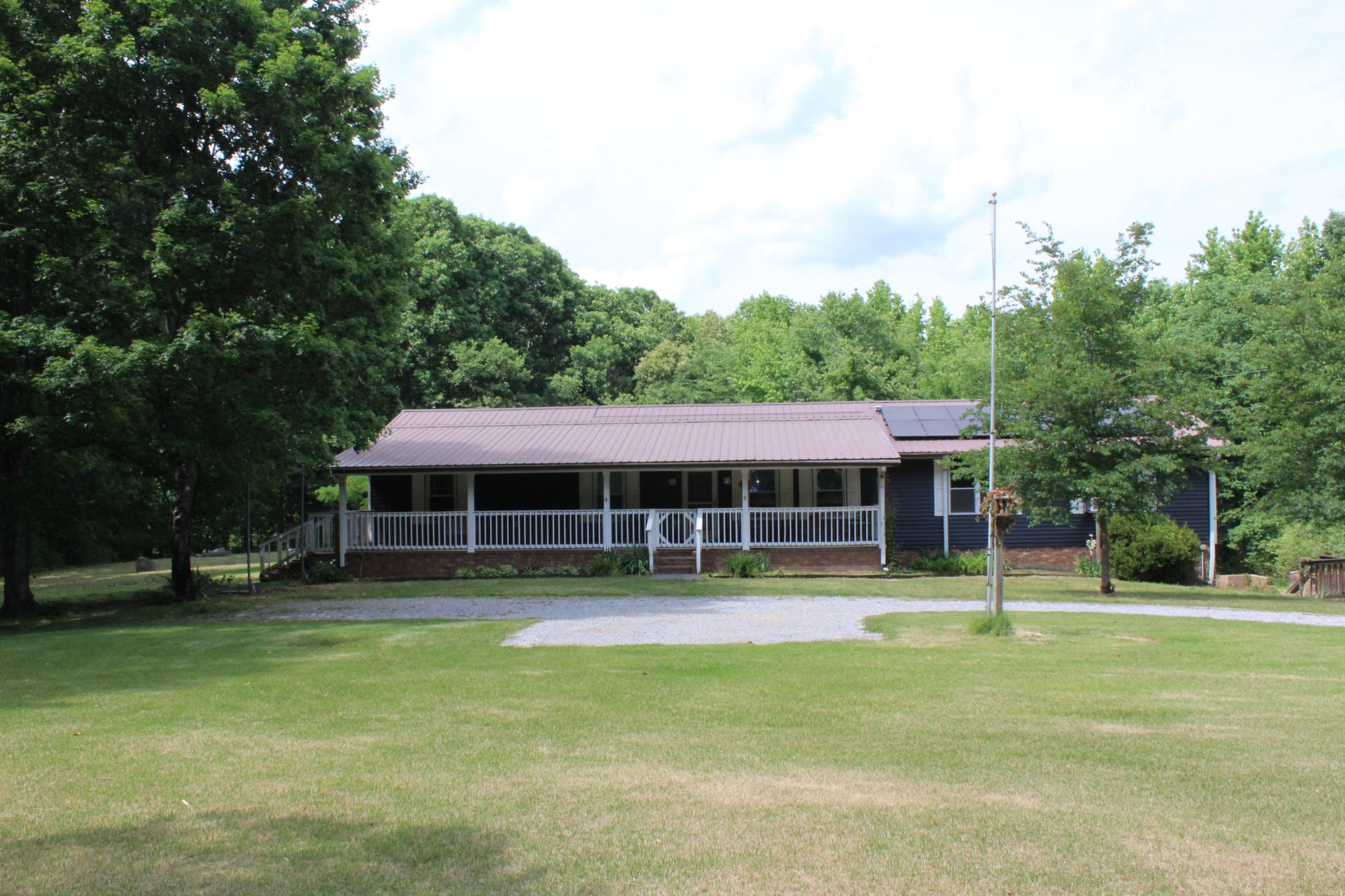 110 Towering Oaks Drive Tennessee Ridge TN 37178