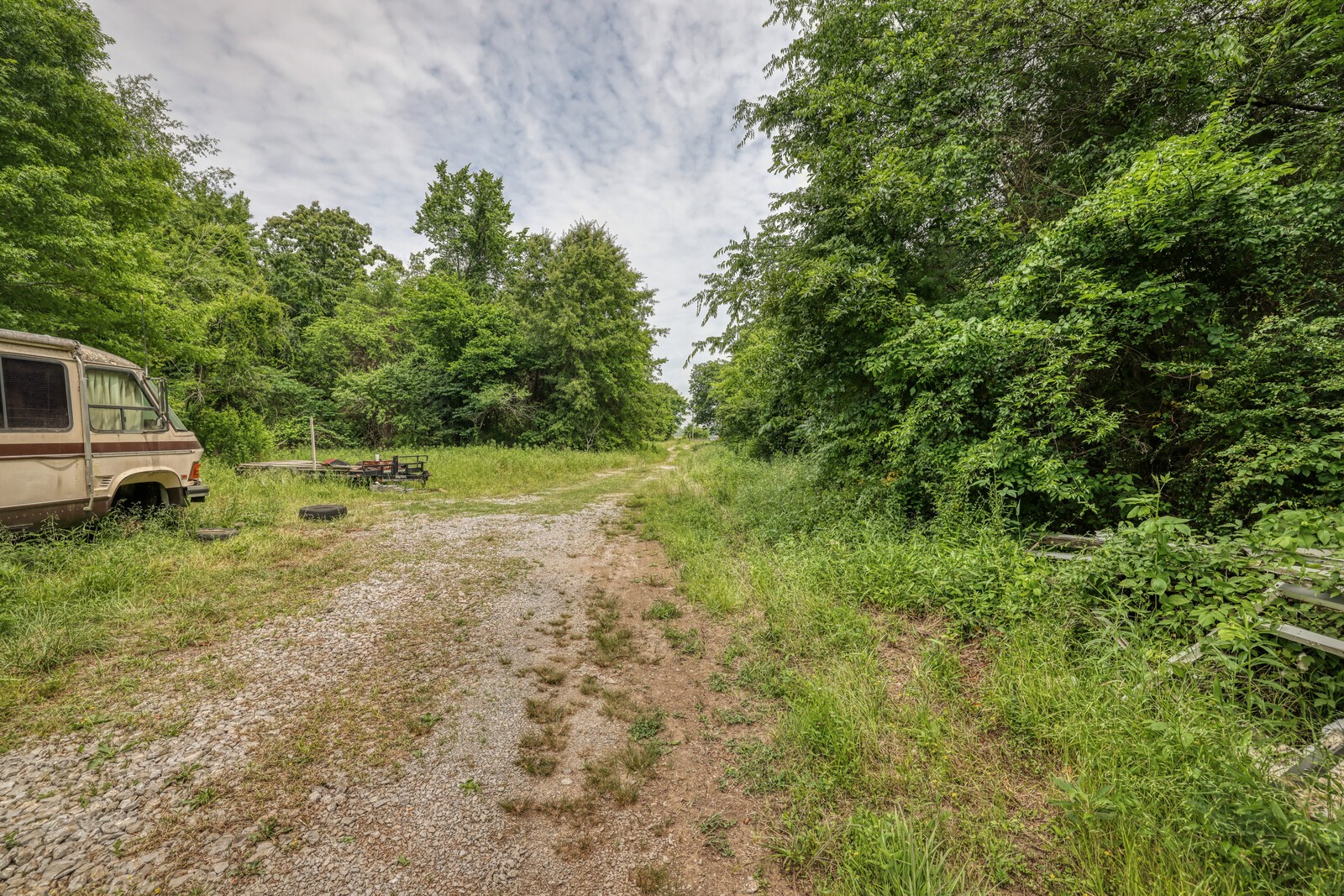 1901 Central Valley Road Murfreesboro TN 37129
