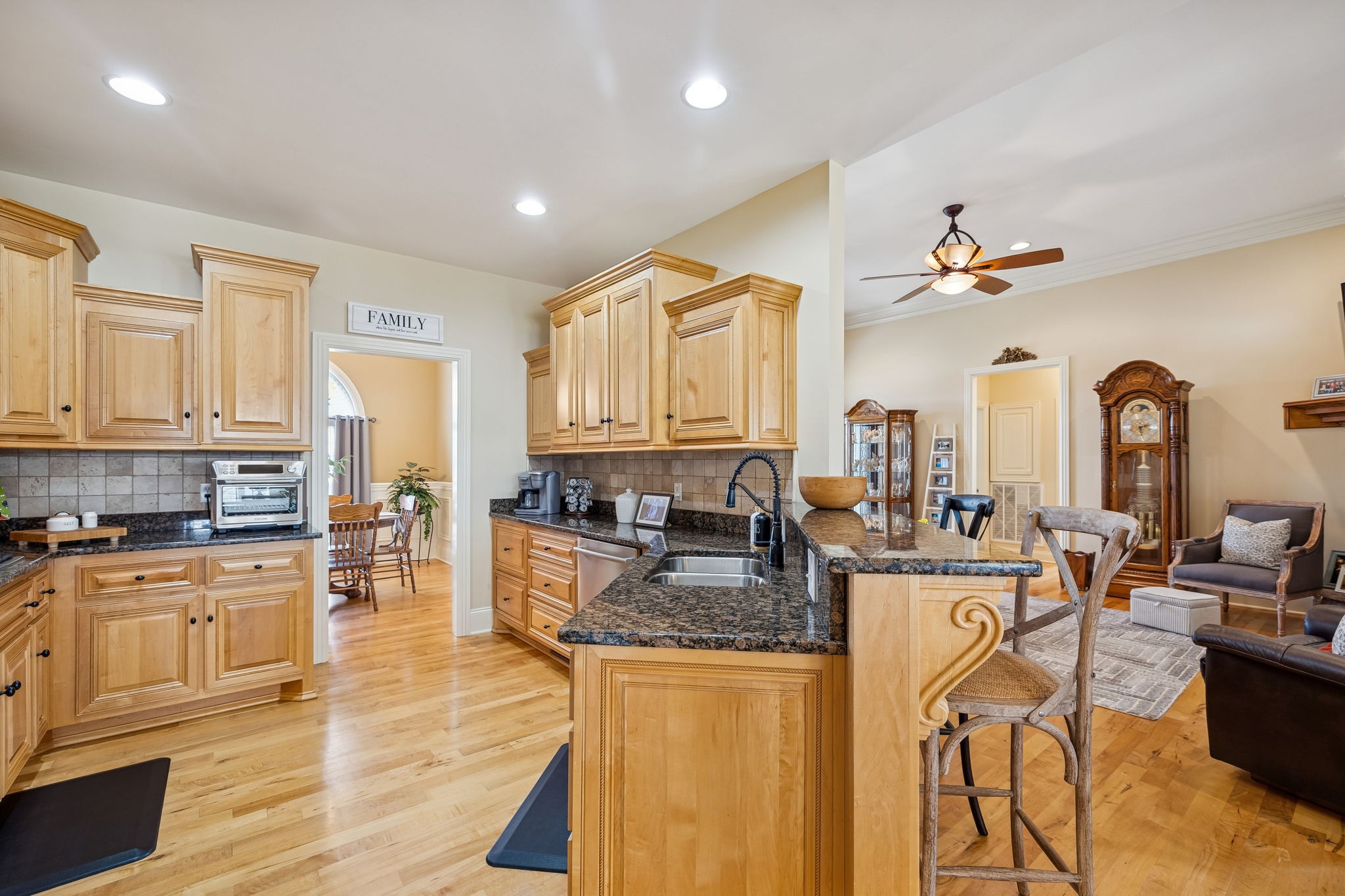 192 Hills Drive Hillsboro TN 37342