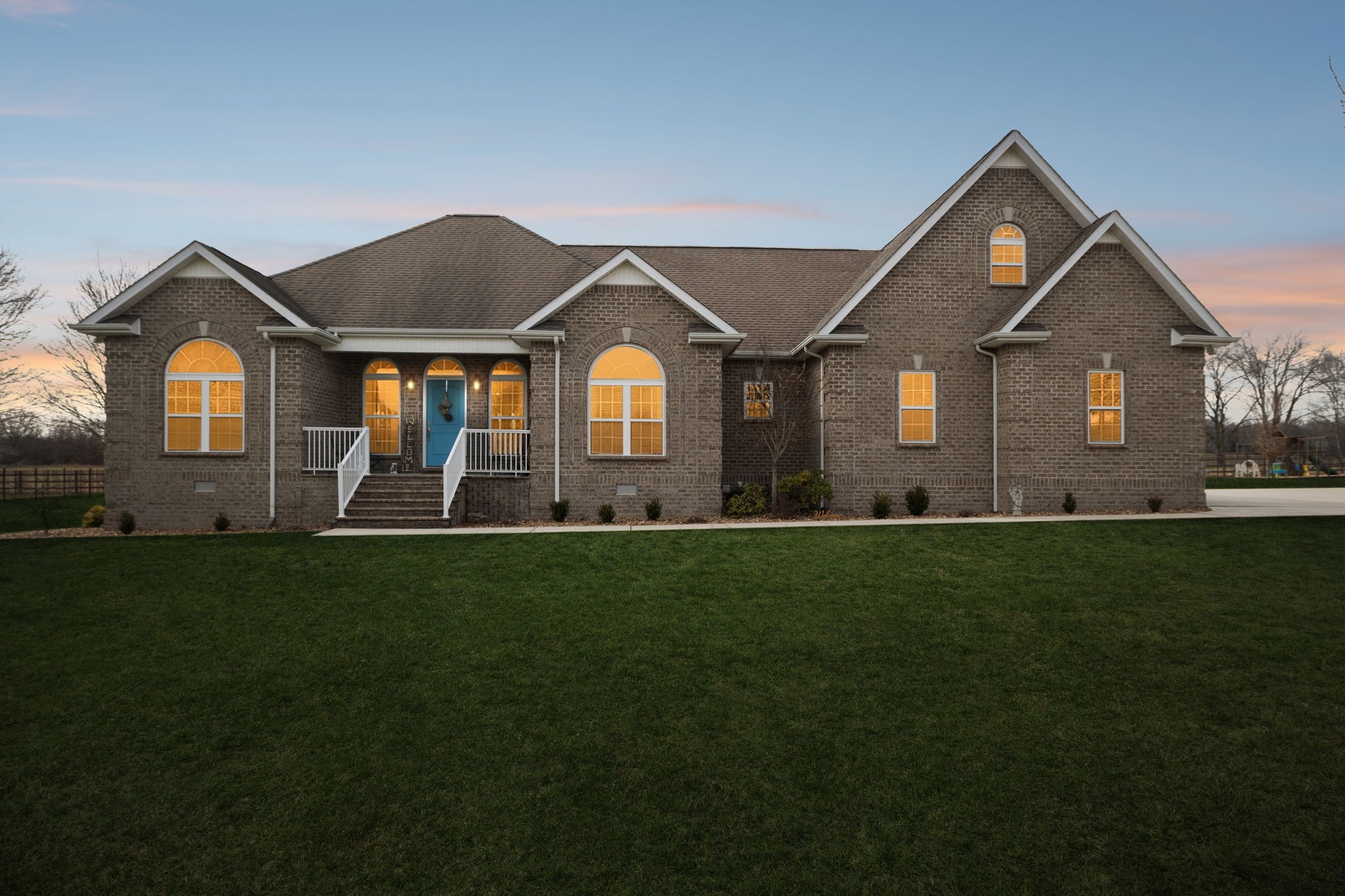 192 Hills Drive Hillsboro TN 37342