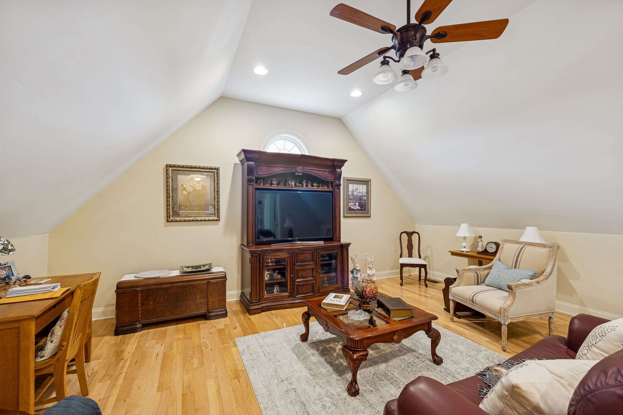 192 Hills Drive Hillsboro TN 37342