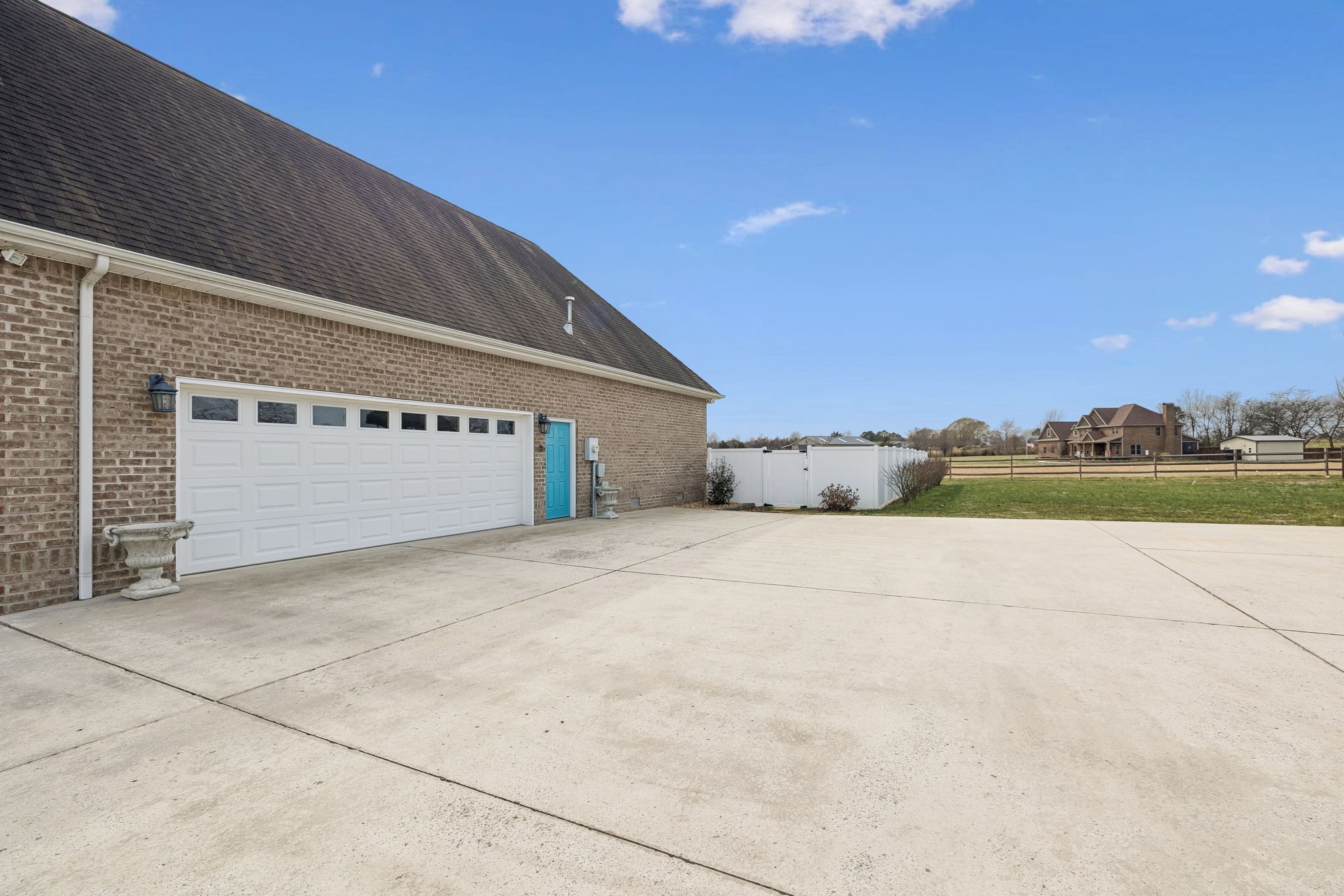 192 Hills Drive Hillsboro TN 37342