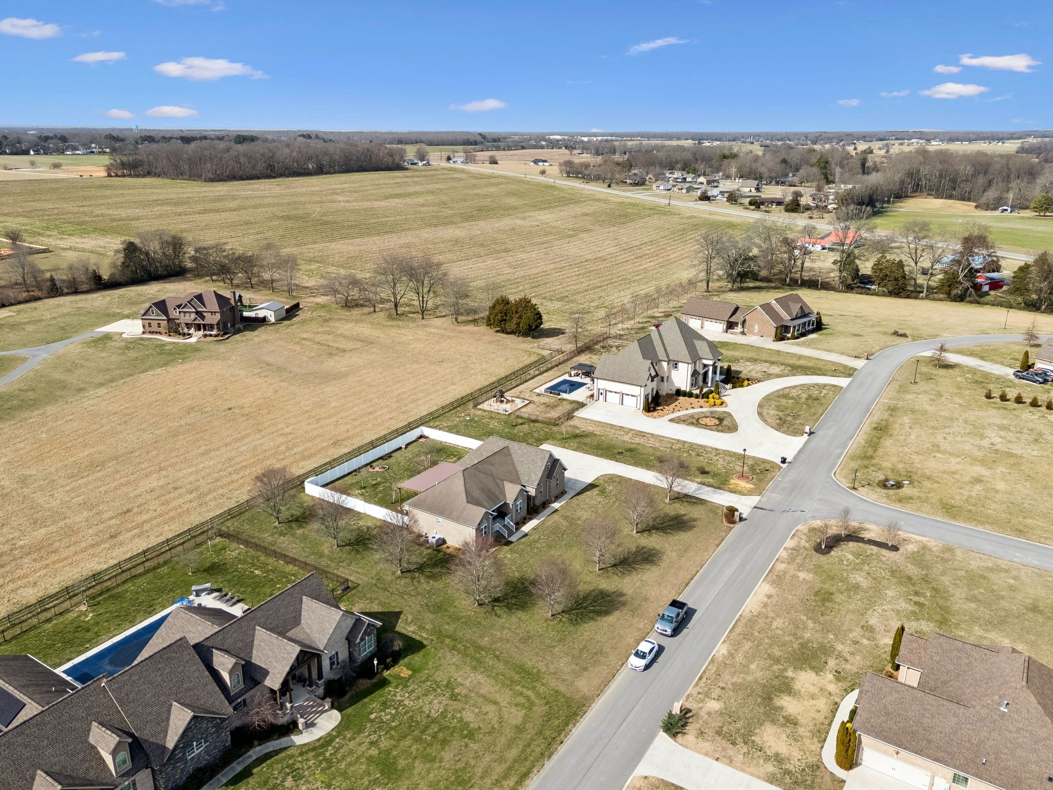 192 Hills Drive Hillsboro TN 37342