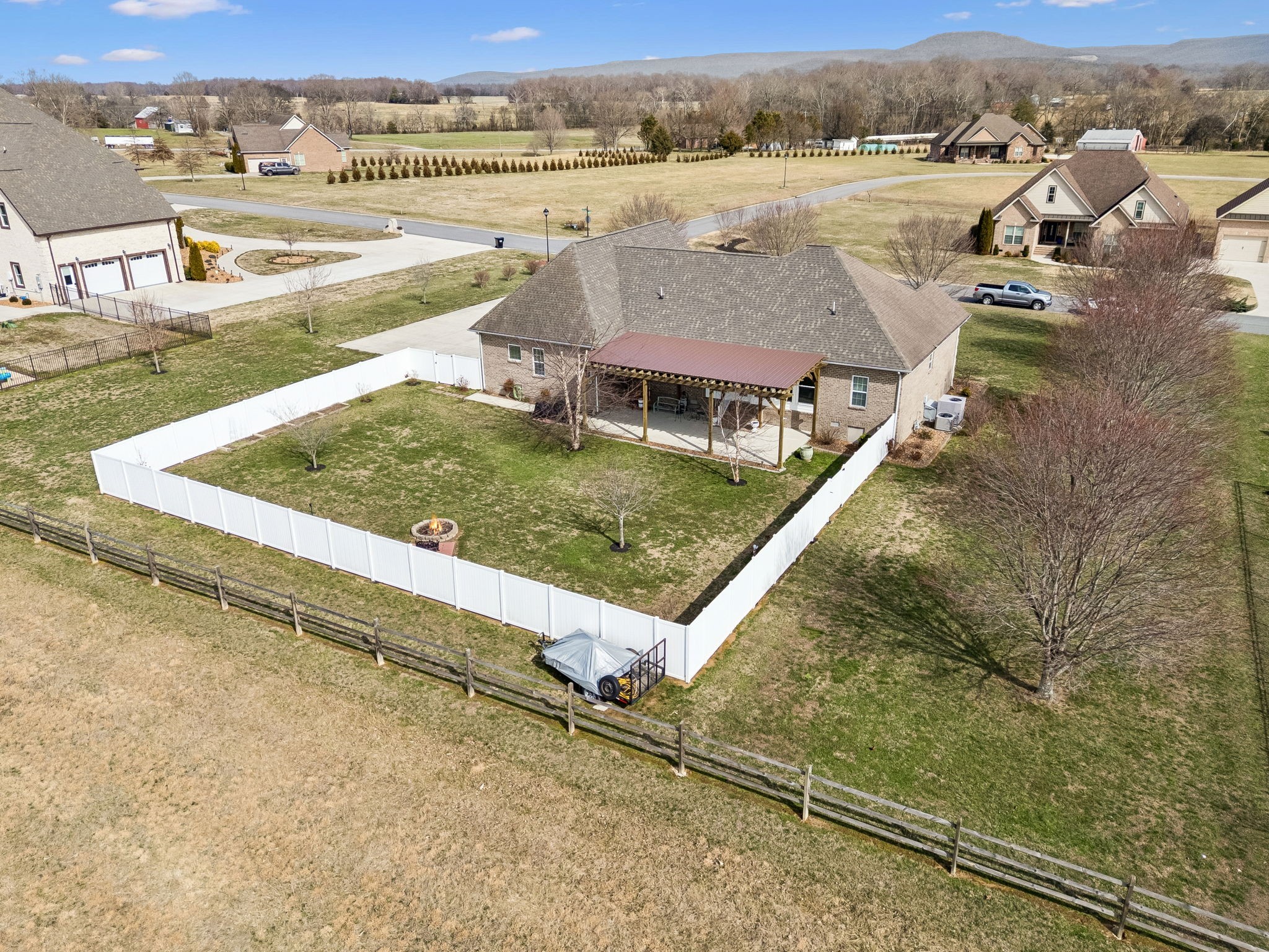 192 Hills Drive Hillsboro TN 37342