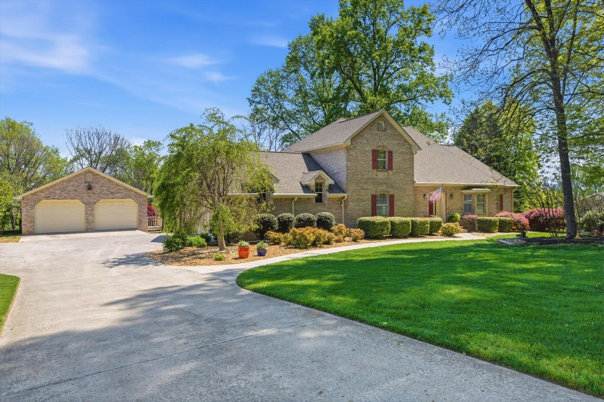 145 County Road 573 Englewood TN 37329