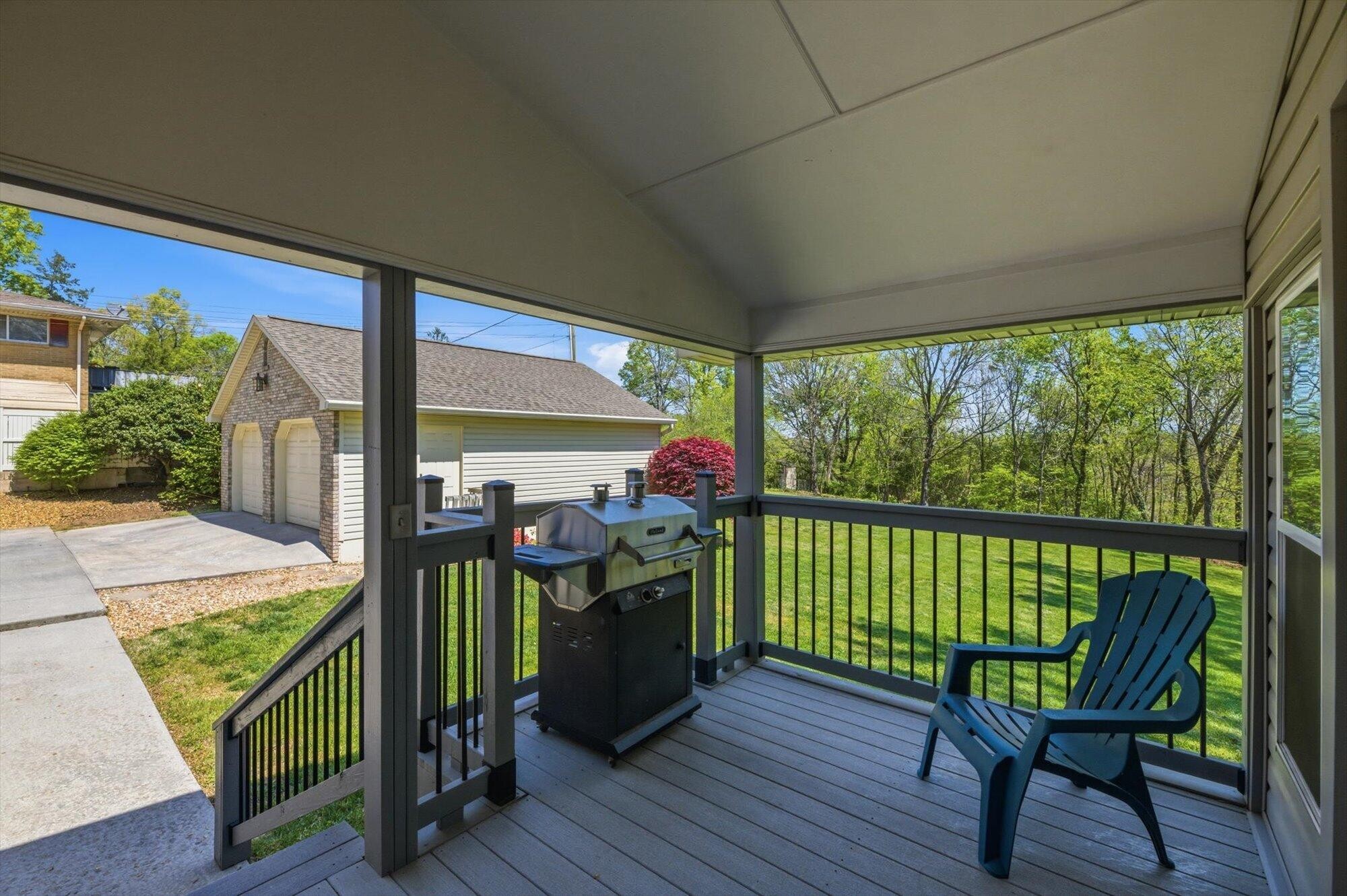 145 County Road 573 Englewood TN 37329