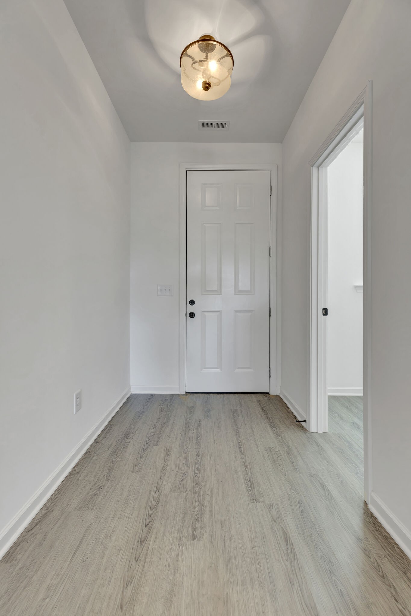 2656 Lakevilla Drive Nashville TN 37217