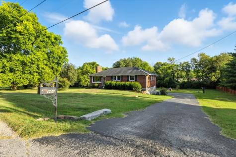 904 Woods Lake Drive Madison TN 37115