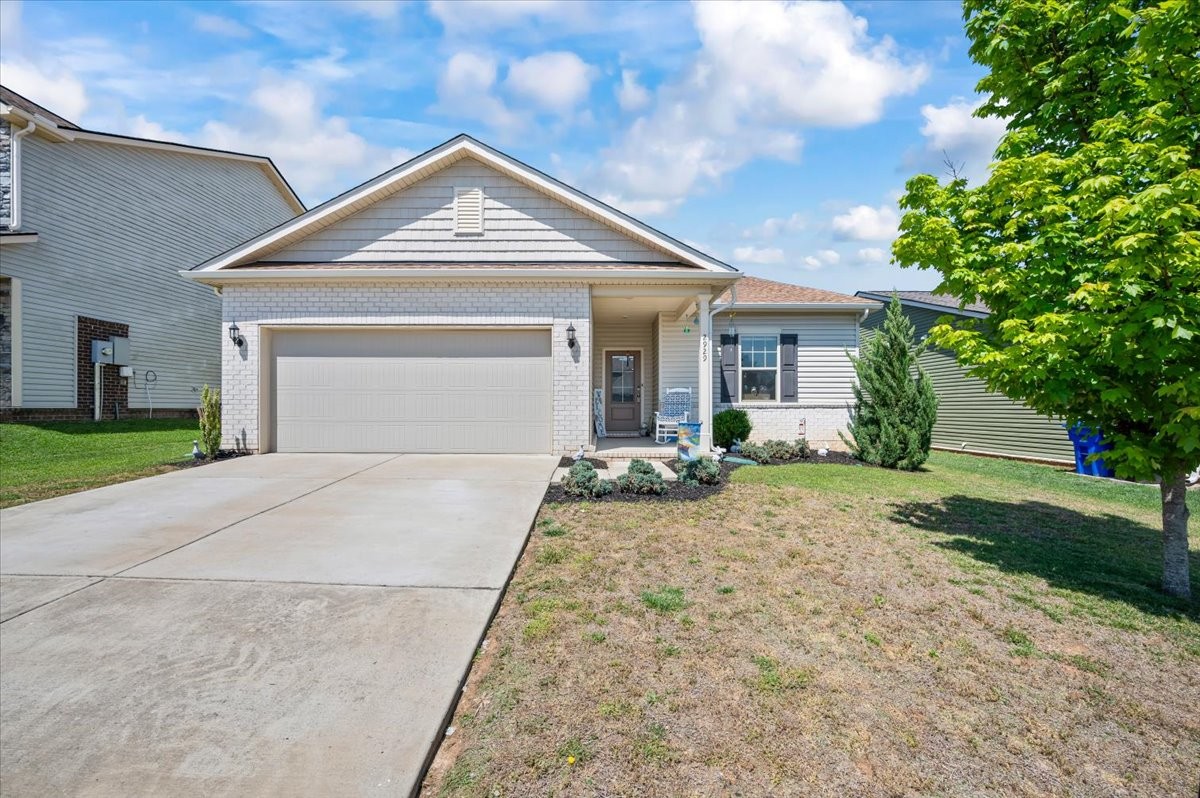 2929 Hen Brook Drive Columbia TN 38401