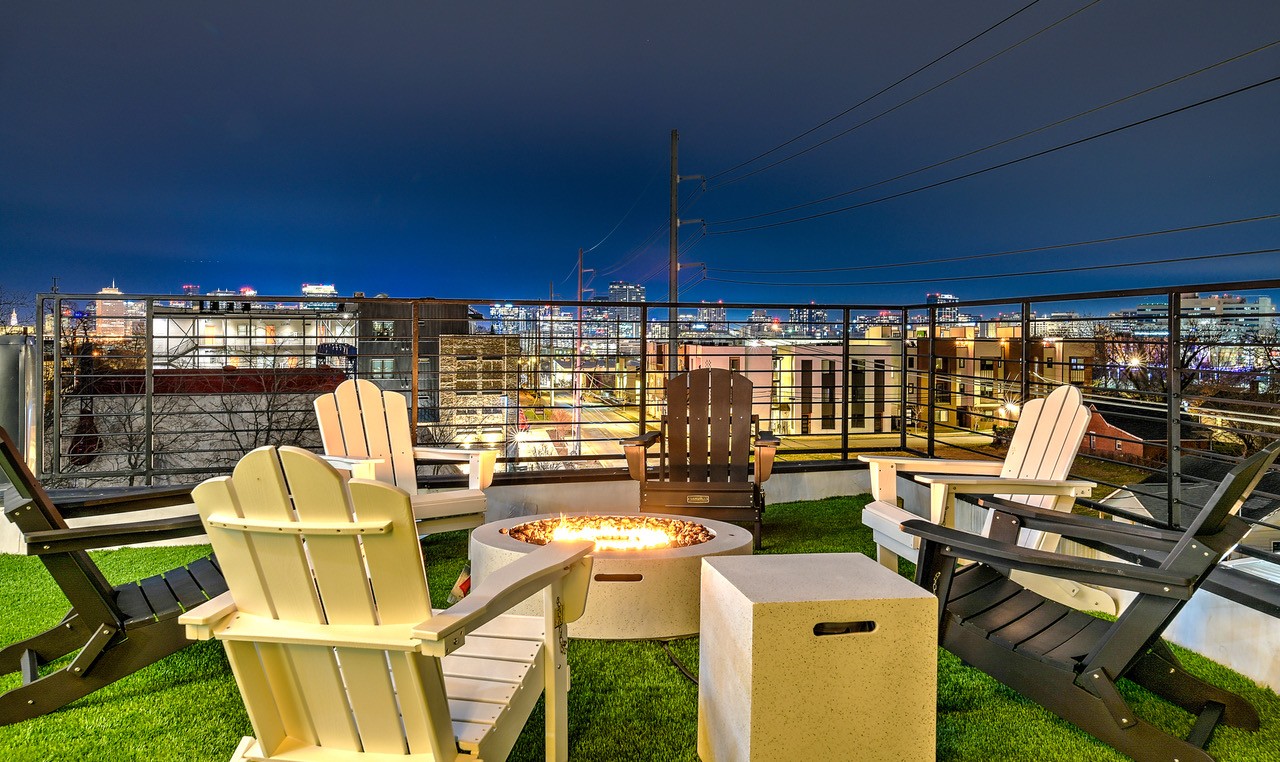 2704 Clifton Avenue Nashville TN 37209