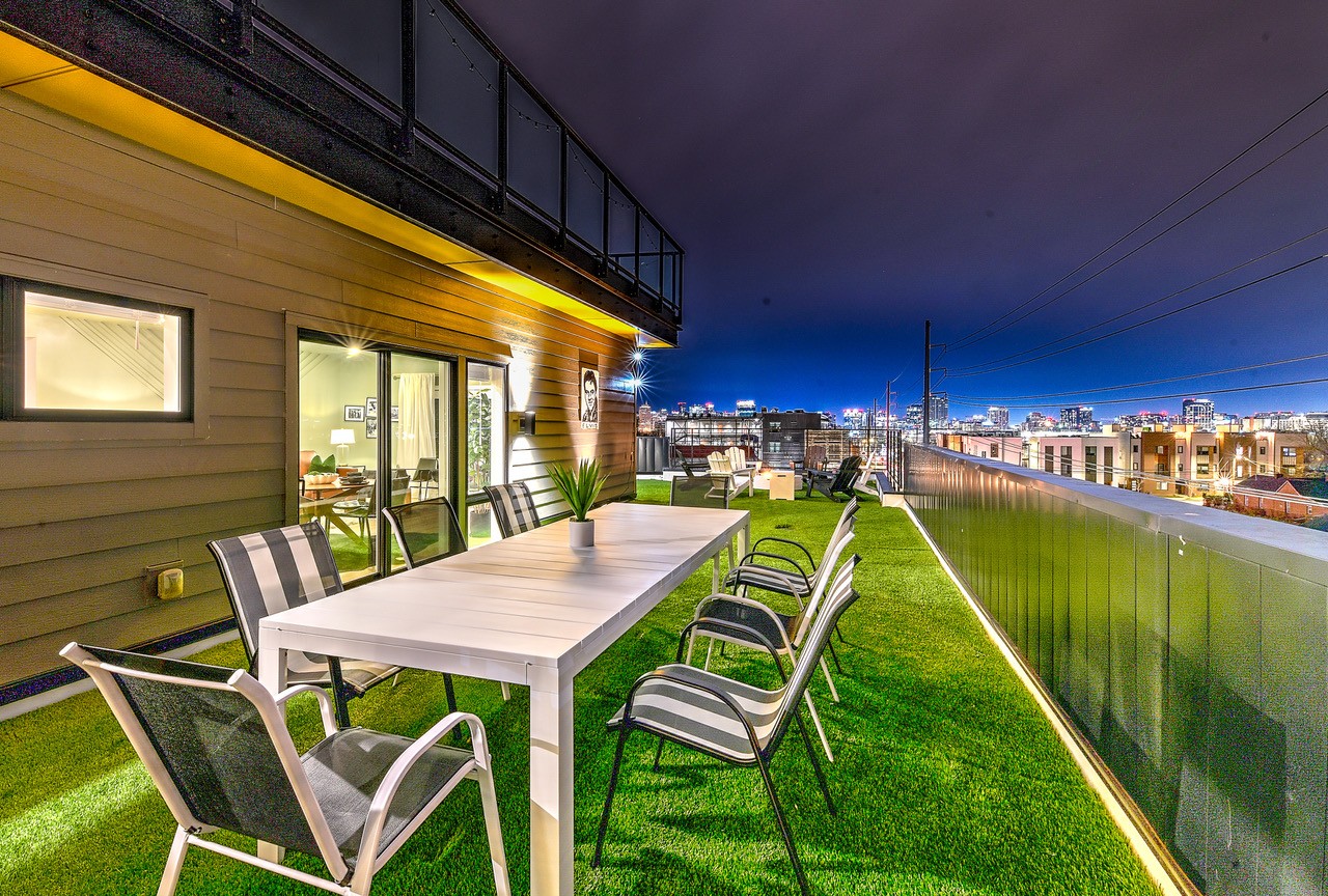 2704 Clifton Avenue Nashville TN 37209