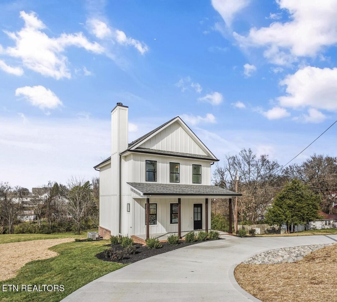 106 S Front Street Friendsville TN 37737