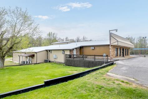 5128 Highway 100 Lyles TN 37098