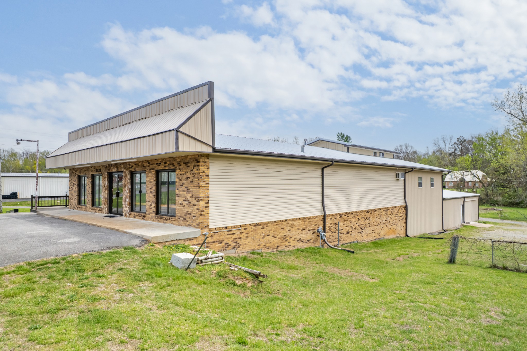 5128 Highway 100 Lyles TN 37098