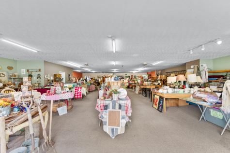 5128 Highway 100 Lyles TN 37098