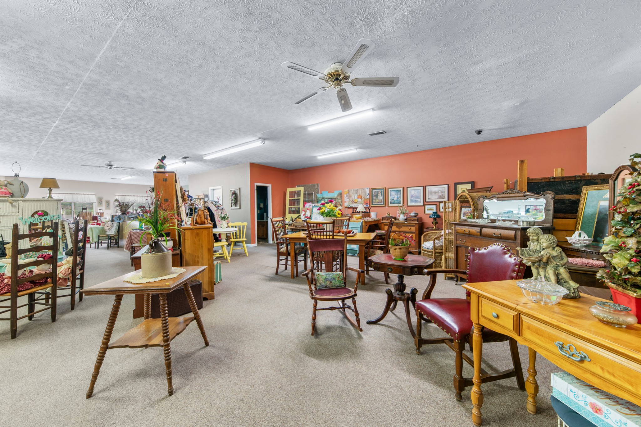 5128 Highway 100 Lyles TN 37098