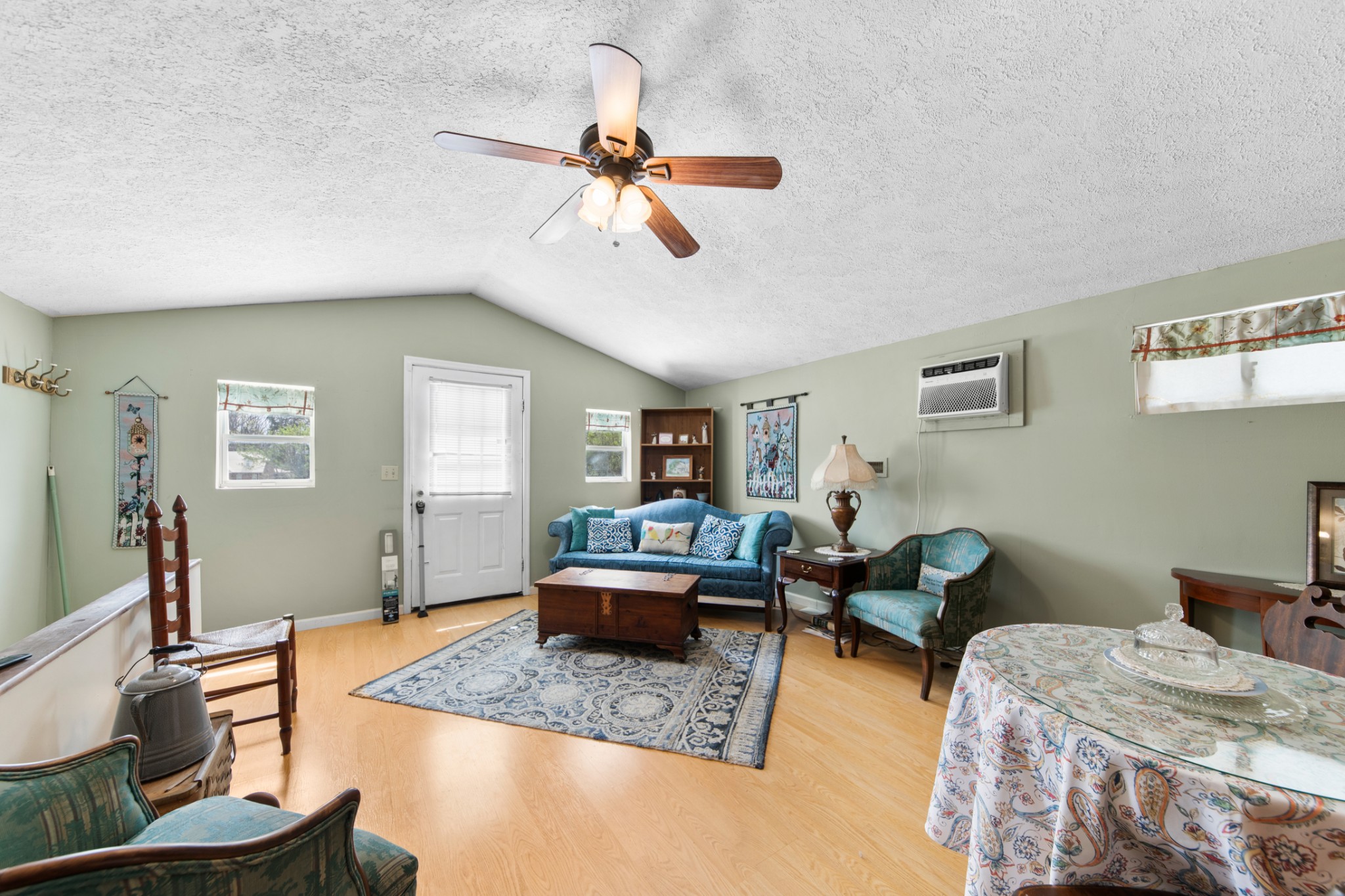 5128 Highway 100 Lyles TN 37098